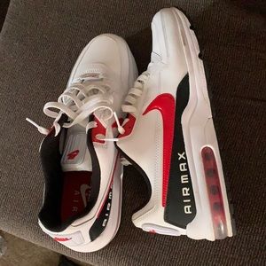Nuke Air Max